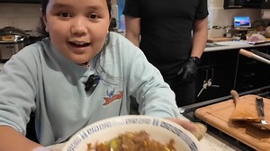 Cooking Yakisoba with Keira | Benji Travis