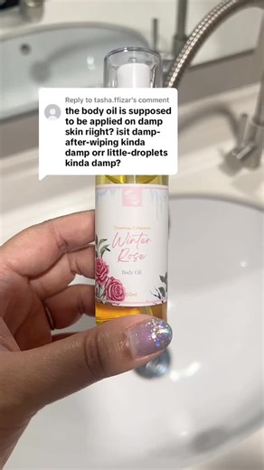 A little simple tutorial on how to use a Body Oil! It’s best to use it on a wet-ish skin because the water droplets will help spread the oil better and improve absorption too 😁 | Natural Wonders