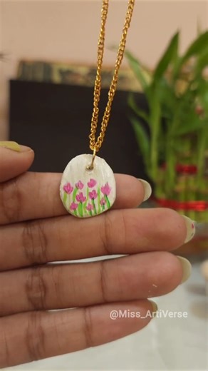 Back after so long 😍 would you wear this? #diy #handmade #handmadejewelry #trending #miss_artiverse