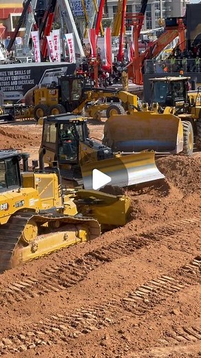 Demolition & Excavators by Ugo on Instagram: "CAT live demo at CONEXPO CON/AGG 2023🔥 A nice bunch of CAT machines in action, a small D3, its big brother the D6, without forgetting the 982 wheel loader, all working as a team👌🏼 CATERPILLAR | CONEXPO CON/AGG 📸 @big_machinery ___________________________________ @catconstruction @catconstructionemea #demolition #cat #caterpillar @caterpillarinc #D6 #us #usa #nevada #vegas #lasvegas #crusher #shear #heavyequipment #heavyequipmentnation #constructi