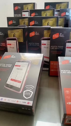 ¿Buscas la mejor forma de cobrar en tu negocio? 💳📲 Te presentamos el Clip Pro 2, la terminal de pago que te facilita todo. ✅ Recibe pagos al instante en tu cuenta Clip o en tu cuenta bancaria. ✅ Acepta todas las tarjetas: Visa, Mastercard, American Express y pagos sin contacto (NFC, Apple Pay, Samsung Pay). ✅ También recibe vales de despensa y de gobierno. ✅ ¡Incluye internet GRATIS para todas tus transacciones! 📶 No solo cobras más fácil, también puedes acceder a financiamiento si tienes un 