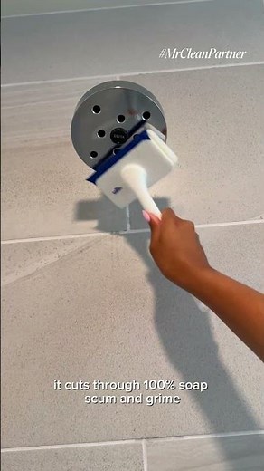 #MrCleanPartner the NEW Mr.Clean Shower & Tub Scrubber is that GIRL! #everythingshower ‪@MrClean‬