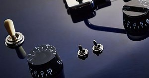 Guitar World Reviews the SE Standard 24-08