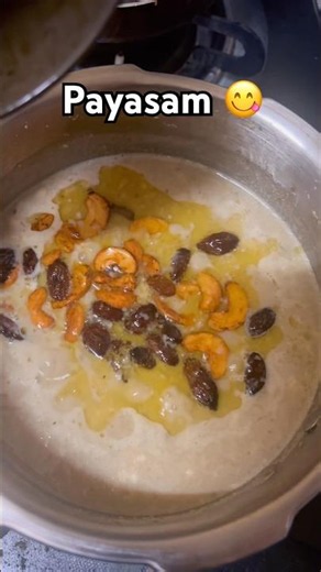 Byala payasam 😋 #cooking #byalapayasam #payasam #nostalgia #ammachethivanta #shorts #viralshorts