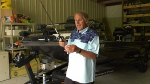 I loved the Berkley Fishing frittside 5 this year! It was the hottest crank bait out and still is right now. I wanted to give y’all a tip on what rod you should use with your crank baits. #berkleyfishing #lewsfishing #rods #crankbaits #hanktips #fittside #catchmorefish | Hank Parker