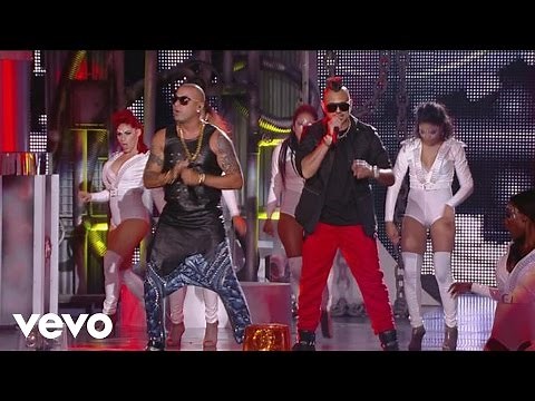 Wisin - Baby Danger (En Vivo Premios Billboard 2014) ft. Sean Paul