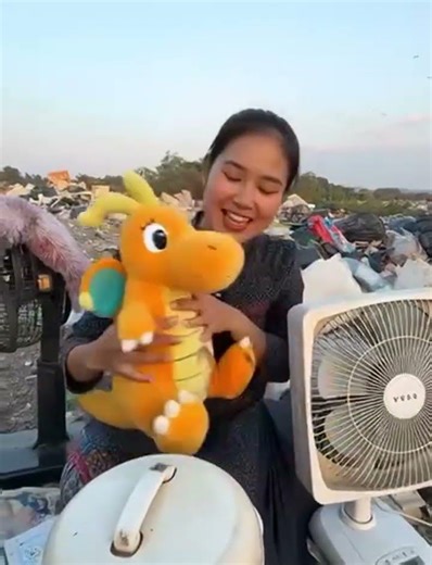 Found a PC, Fan & Rice Cooker in the Trash!