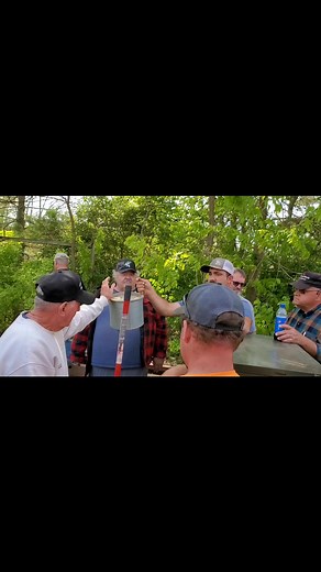 1.3K views · 13 reactions | Vintage Minnow bucket gets auctioned off. #auctions #vintage #fishing #bimndizzy #auctionlife #minnows #floyddavisauctioneer | Country Road Bidding | Facebook