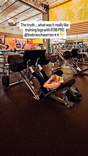 Betty Pariso on Instagram: "Set the scene: @thebranchwarren we were both training for the #Olympia. • No cell phones. Things might be different now with social media, but back then, Branch demanded total commitment and focus. Let’s just say, I did see a few cell phones meet the wall when someone didn’t take that first rule seriously. • Metallica blaring. Branch had specific Metallica tracks for certain lifts—his own soundtrack to war. • Heavy weights & High reps. Here we go… After warming up and
