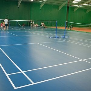 [Hot Item] Eco-Friendly Resilient PVC Solid Bottom Indoor Decoration Sheet Flooring