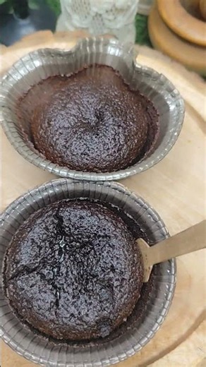 Choco Volcano Lava Cake! 🍫🌋 (Mia Amore)