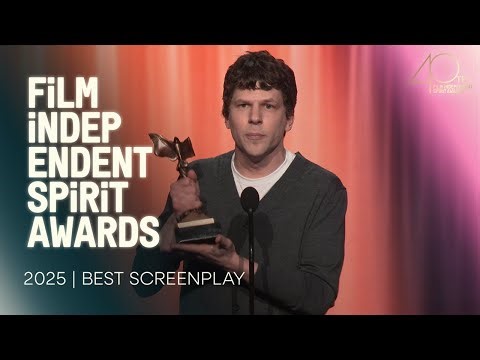 Jesse Eisenberg Brings Emma Stone to Tears During Emotional Speech: 'I Am Riding the Coattails of Her Goodwill'