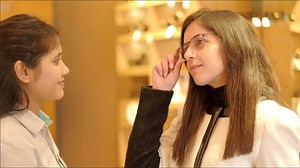 If you’re looking to buy frames for progressive lenses, our tips will ensure better comfort in unbelievable styles. | John Jacobs Eyewear