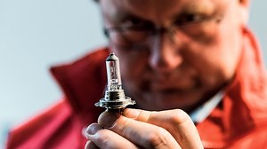 H7-Lampen im Test (2019): Sicherheit - DEKRA - Scheinwerfer - Infos - AUTO BILD