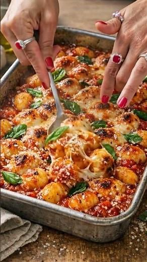 Cheesy Baked Gnocchi with Tomato Sauce