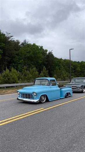 So many choices, so many styles, so many wants 😮‍💨 There’s not a truck you could go wrong with, but that first one is calling to me 🔥🤤 #streettrucks | Street Trucks