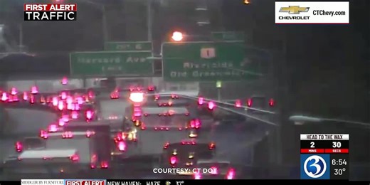 CT DOT: Pedestrian struck by driver on I-95 in Stamford