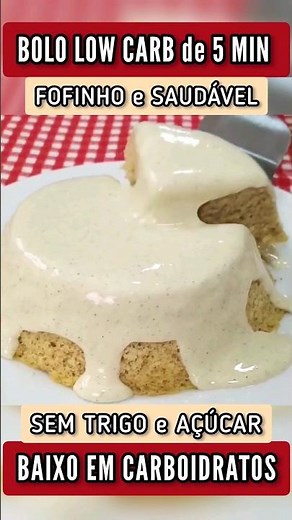 Bolo de 5 MINUTOS LOW CARB - Fofinho, Delicioso, Baixo em Carboidratos, Fácil e Saudável!