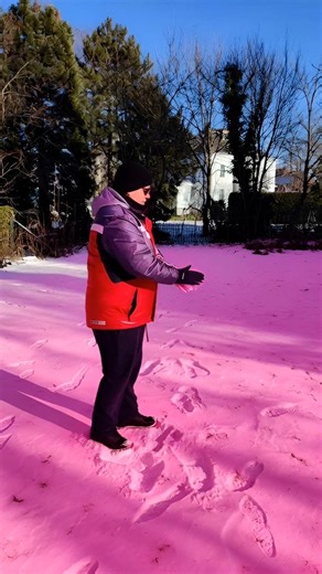 styling a pink outfit 🩷 #pinkoutfits #styling #pink #outfittransition #outfitinspo