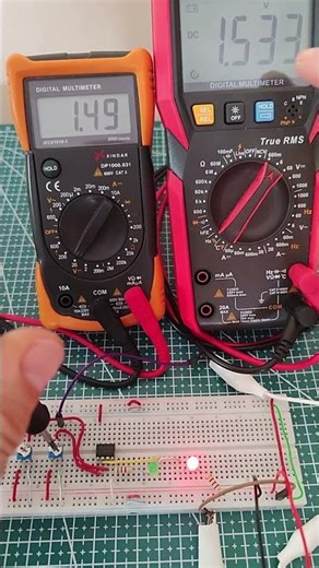 How does a comparator work? 🤔 The LM358