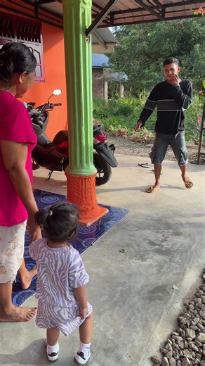 Aradhana Menghadiri Acara Bersama Bolang dan Tiga