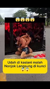 Udah di kasiani malah nonjok langsung di kunci #fyp #viral #tranding #mma #ufc #fighter #muaythai #boxing | Viieta Silverqueen