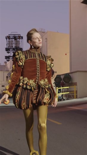 406K views · 11K reactions | #Euphoria star #HunterSchafer stepped onto the #VogueWorld: Hollywood runway in an original costume from Sally Potter’s 1992 film #Orlando, starring a young #TildaSwinton. | British Vogue | Facebook