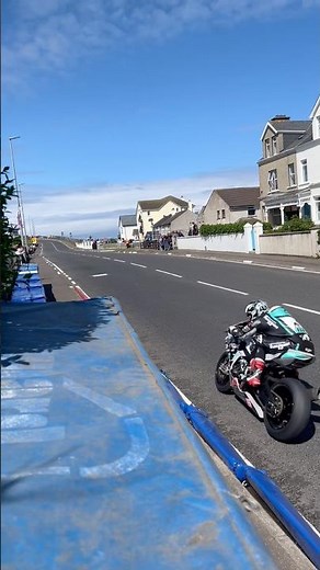 Flat out through the streets - North West 200