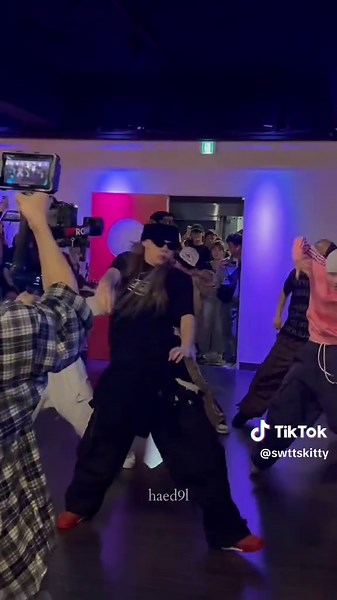 BADALEE 'Bandit' Choreography Showcase