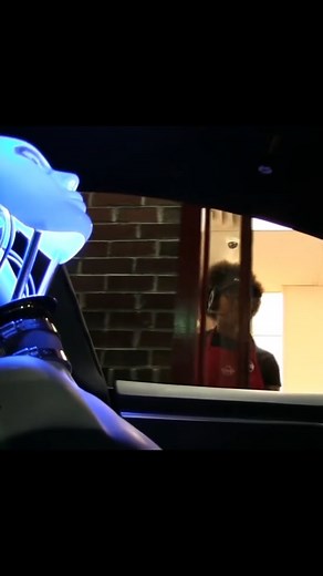 41K views · 394 reactions | try not to laugh藍藍#fun #funny #prank #snake #scareprank #fail #failarmy #foryou #fyp #trending #funnyvideos #failvideo #learnontiktok | Scary Pranks | Facebook