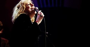 Renowned Australian vocalist Renee Geyer dead at 69