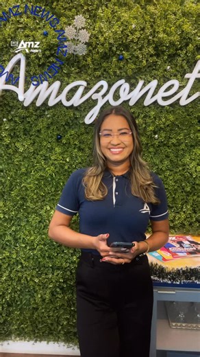 AMAZONET TELECOM 📶 on Instagram: "AMAZ NEWS: Pra você ficar bem informado 📰🗞️ 📰 Árvore de Natal com mais de 22 metros é inaugurada na rotatória da Anysio Chaves, em Santarém. As luzes da maior árvore de Natal de Santarém foram acesas na noite deste sábado (13). Com 22,5 metros de altura e milhares de LEDs que mudam de cor constantemente, a estrutura foi instalada na rotatória da Anysio Chaves com a Travessa Cravo. 📰 ‘Trenó amazônico’: Papai Noel chega de bajara e encanta moradores em Santar