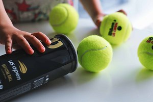 The Best Tennis Balls for 2025 - Perfect Tennis