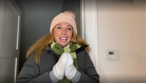 21K views · 32 reactions | Warm up with $1,000 when you listen to 93.9 LITE FM! 略理 Listen for your chance to win $1,000 13x weekdays on the :25s! Details ➡️ ihr.fm/3Q5FZGQ | 93.9 LITE FM | Facebook