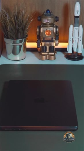 Master the Morph Cut Transition in 30 Seconds Learn the Morph Cut transition in DaVinci Resolve - it’s easier than you think! 🎥 This is Day 1 of my 30-Day Editing Challenge where I share quick, actionable editing techniques. ✨ What you’ll learn: → How to set up your camera for smooth transitions → Recording technique for seamless morphs → Using DaVinci Resolve’s Smooth Cut effect → Creating pro-level transitions in under a minute Perfect for beginners and intermediate editors looking to level u