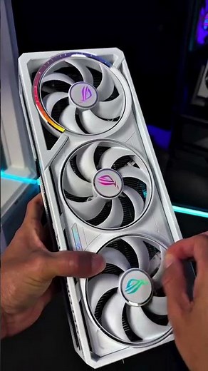 Building the Ultimate RTX 5090 Gaming PC! 🖥️🔥 #Shorts