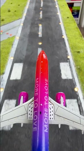 Alaska Airlines B737 SPECIAL Livery Landing On Miniature Airport ✈️