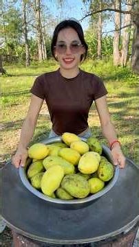 Cooking yummy mango recipe