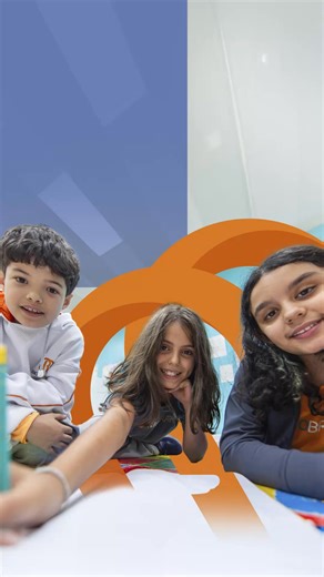 No Rio Branco, o currículo internacional é integrado ao currículo brasileiro. Seu filho tem diversas experiências que favorecem a compreensão de diferentes perspectivas e o prepara para vivenciar o mundo sem fronteiras. | Colégio Rio Branco