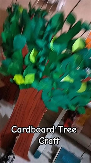 3D Tree made with cardboard 🤯 #tree #craft #cardboard #artist