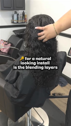 12 reactions | Blend, shape, smile. Curly microlinks done right. Ready for your install? Message me. #microlinkri #rhodeislandextensions #cranstonhair #curlyextensionsri #explorepage | LNH Beauty | Facebook