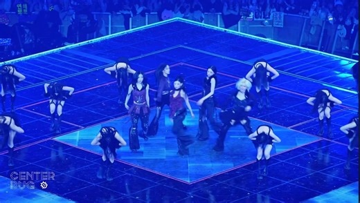 ITZY “Tunnel Vision” (SBS Gayo Daejeon) Best Performers of the Generation. No flashy camera tricks, just pure performance. They never disappoint us. Thanks for the camera angle it clearly shows the formations and the thought behind the performance. Good camera work lets the choreography shine, not distract from it. 70% new choreography. ITZY #ITZY #있지 #MIDZY #믿지 | ITZY Philippines