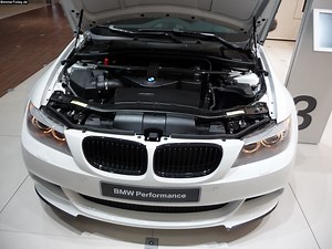 Frankfurt Auto Show: BMW 320d with Performance Parts