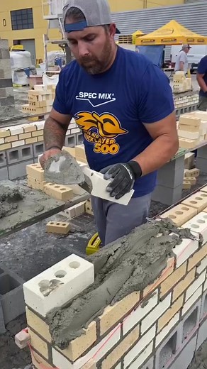 How Many Bricks Can a Bricklayer Lay in 1 Hour?