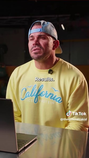 A lot of people lead with their dreams, their passion, or their story. But in the real world, decisions are made on proof, something that shows you’ve already done the work. One simple habit can change everything: create a short “proof file.” People don’t invest in potential alone. They respond to patterns of execution. What’s one result you can add to your proof file this week? Drop it in the comments. 💬 #TheCaliforniaKid #SecondChance #Mindset #Motivation