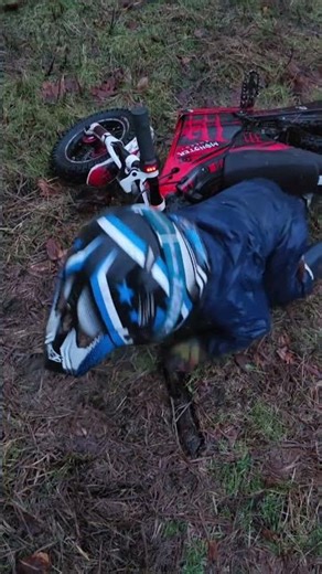 3 Year Old Riding Oset 12.5 in Mud – Slips, Falls & Smiles 😄