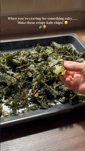 Crispy kale chips