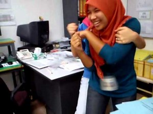 Lelaki kene rogol...? (malaysia)