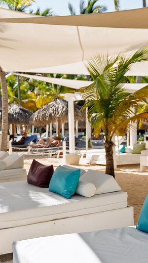 Upgrades, exclusive spaces, preferred rates… We know it’s hard to choose just one. 😉 Which of our benefits do you enjoy the most? ... Upgrades, espacios exclusivos, tarifas preferenciales… Sabemos que es difícil elegir solo uno. 😉 ¿Cuál de nuestros beneficios disfrutas más? #ExclusiveTravelerClub #LuxuryAllIn #ExclusiveBenefits #TravelSmart | Exclusive Traveler Club