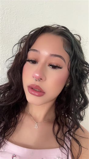 🩸 (@trrapqueensosaa)’s videos with original sound - 𝐤𝐥𝐞𝐞.🫧